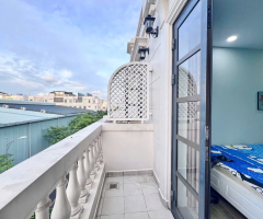 PHÒNG BAN CÔNG RIÊNG TẠI 127 ĐƯỜNG SỐ 12