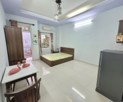 PHÒNG TRỌ CÓ BAN CÔNG CỰC LỚN ĐỦ NỘI THẤT GẦN PHẠM VĂN CHIÊU